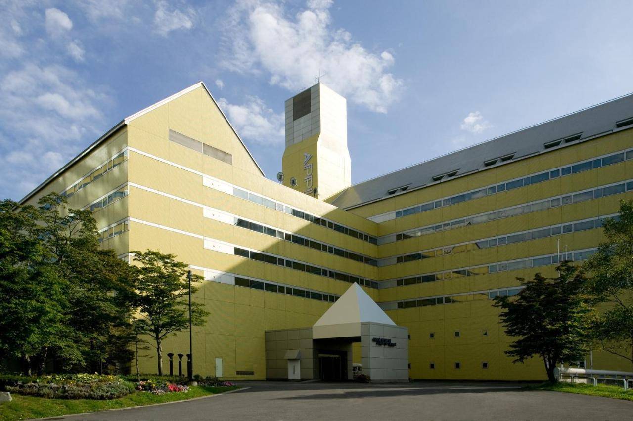 安比皇冠飯店四晚