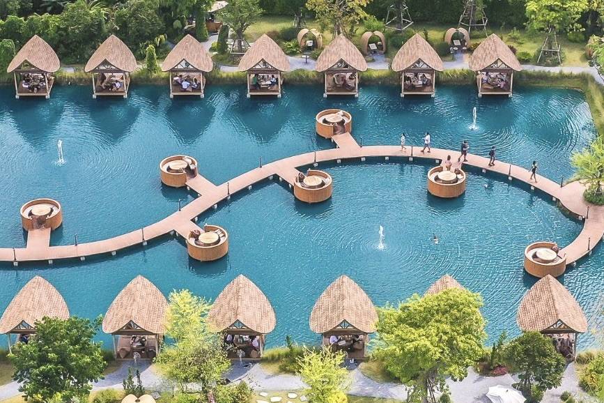 【曼谷出發 · 私人包車】佛統大塔+海椰寺水上市場+網紅打卡餐廳+巨龍寺一日遊