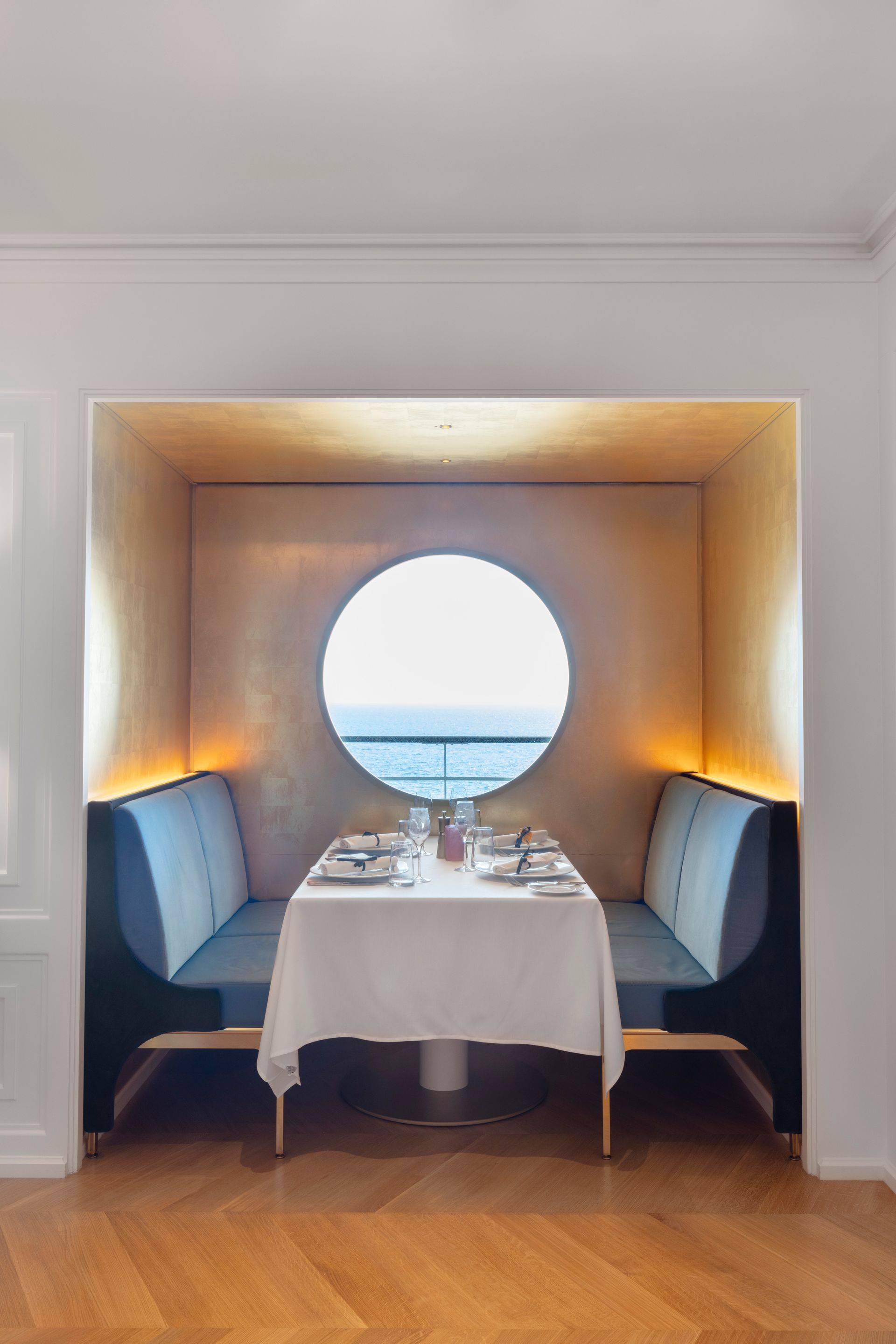 Le Bistro【付費】