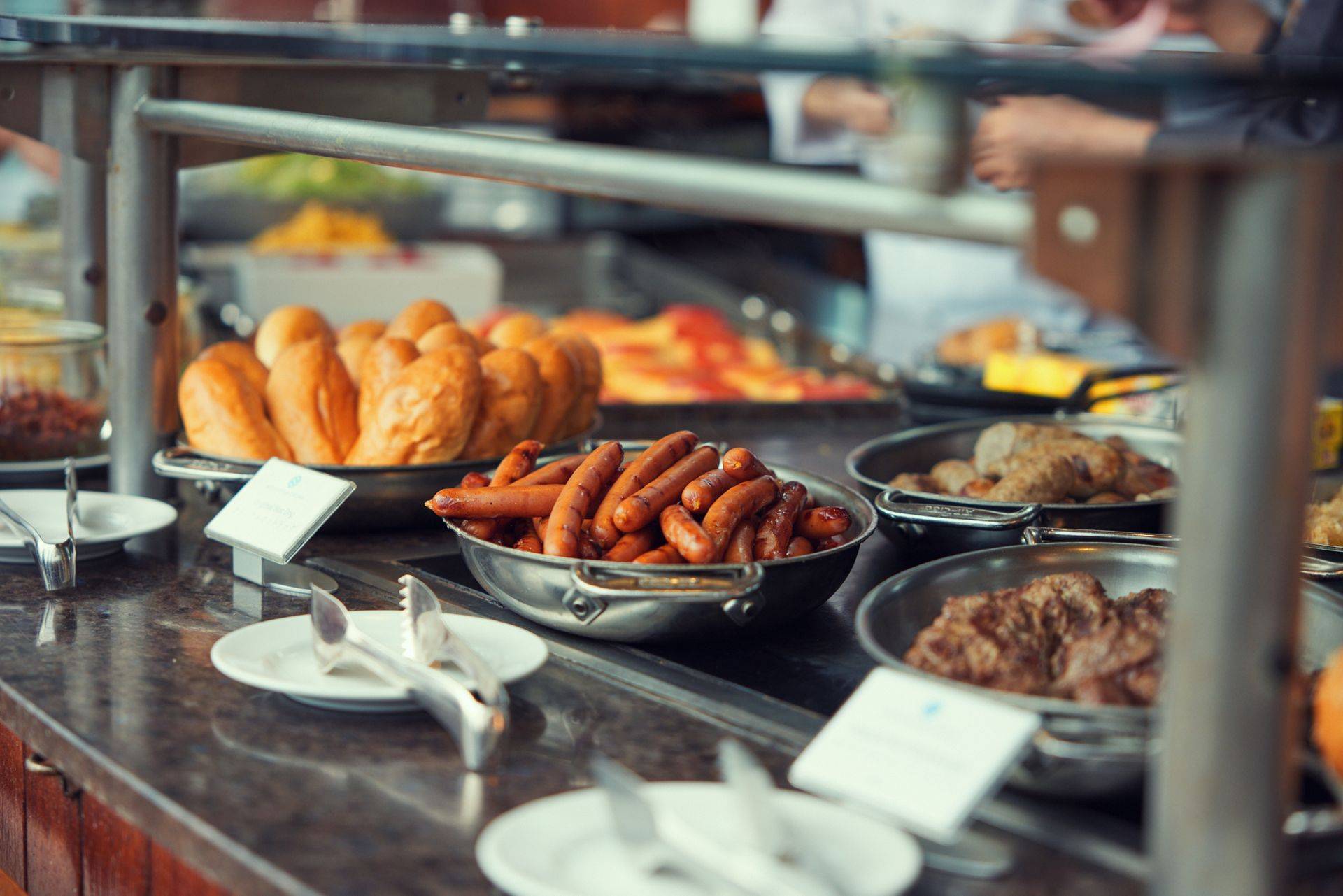 湖畔泳池餐廳&酒吧