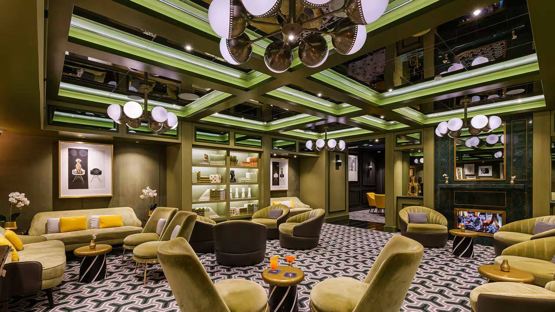 Social Comedy and Night Club【免付費】