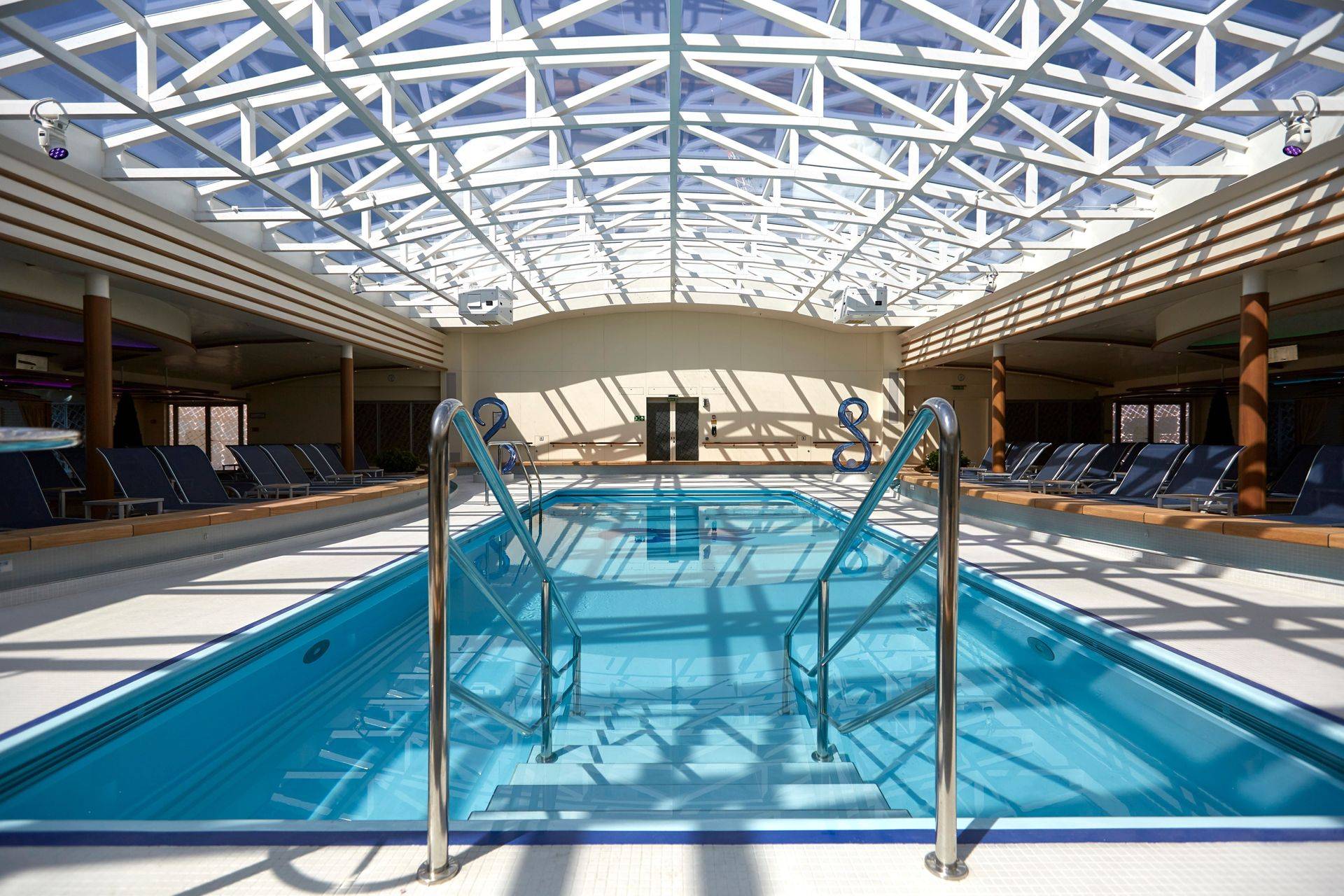 好萊塢泳池俱樂部 Hollywood Pool Club