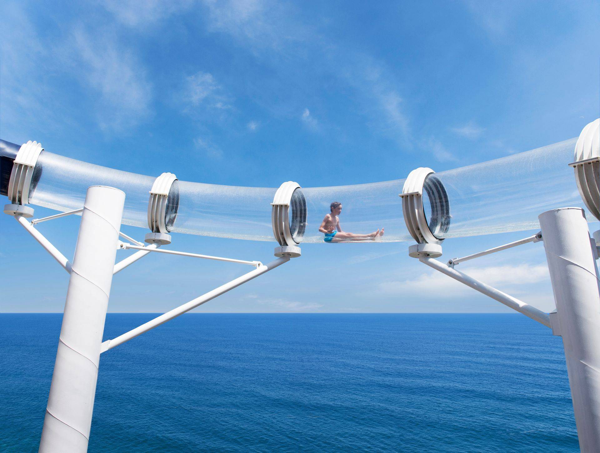 Vertigo Water Slide  縱橫天下滑水道