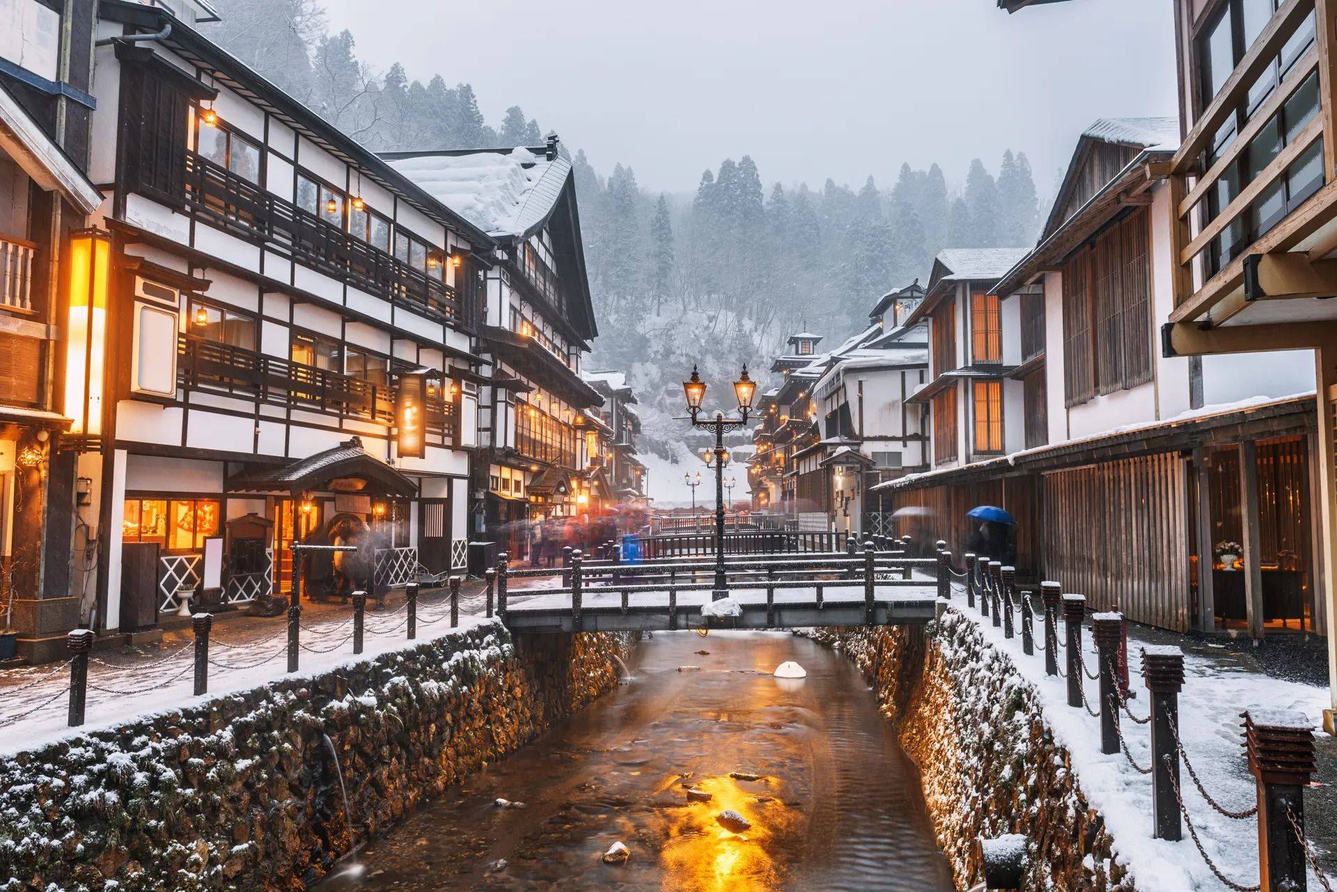 【高雄出發東北樹冰6日】百選溫泉、銀山溫泉、戲雪、採草莓體驗、百年料亭